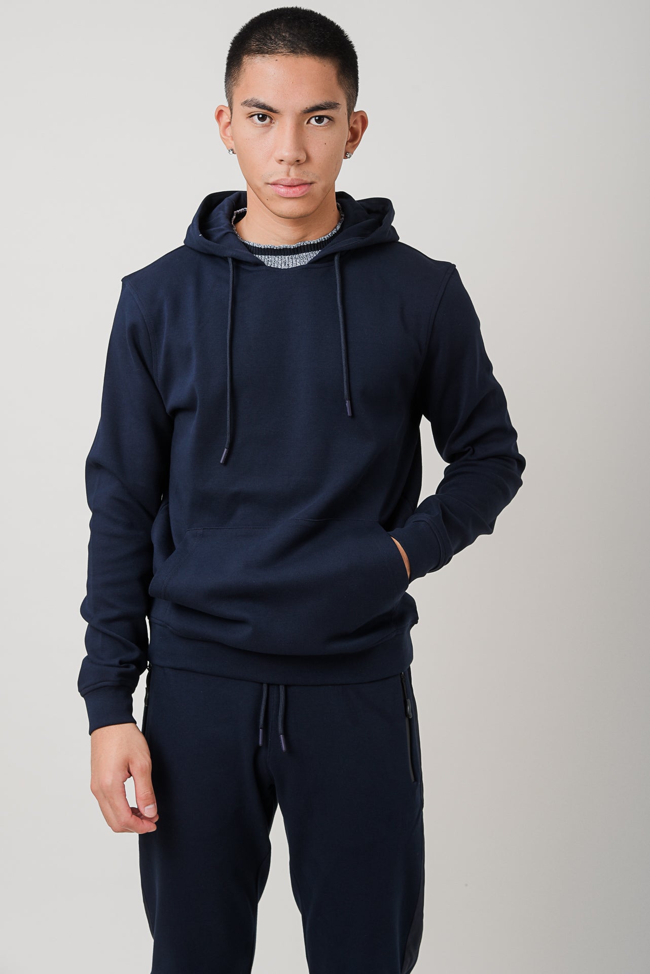 ΑΝΔΡΙΚΗ ΜΠΛΟΥΖΑ SWEATSHIRT PORTOBELLO'S ΜΕ ΚΟΥΚΟΥΛΑ ΣΕ ΜΠΛΕ NAVY